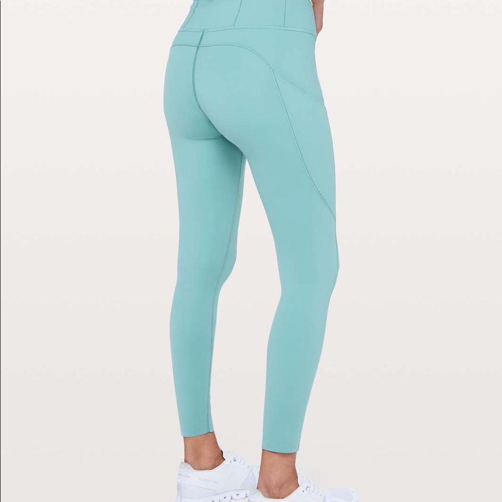 NEW pacific breeze lululemon leggings - Picture 7 of 7